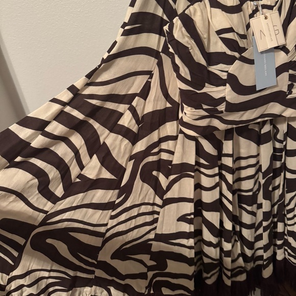 NWT ANTONIO MELANI Style Somers Swirl Print Linen Blend Straw Trim Two Piece Set - Picture 11 of 13